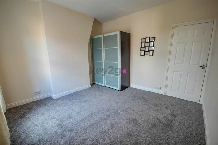 2 Bedroom Terraced House To Rent In High Street, Swallownest, Sheffield, S26
