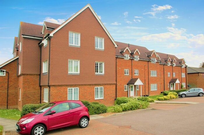 2 Bedroom Flat To Rent In London Road, Hemel Hempstead, HP3