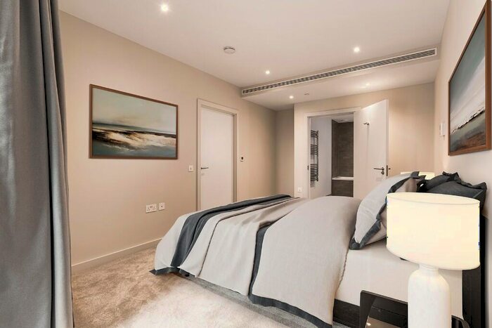 1 Bedroom Apartment To Rent In Nine Elms Lane, London, SW11