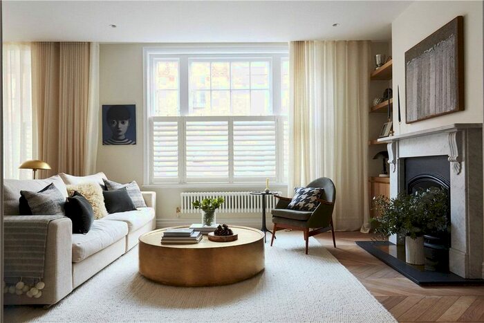 2 Bedroom Flat To Rent In New Cavendish Street, Marylebone, London, W1G