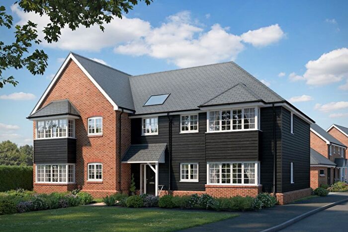 1 Bedroom Flat For Sale In Woodyard Mead, Downside Road, KT11