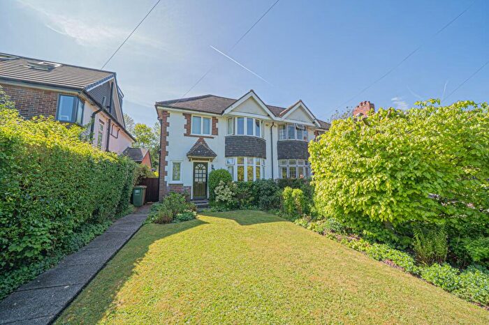 3 Bedroom Semi-Detached House For Sale In Station Lane, Lapworth, B94