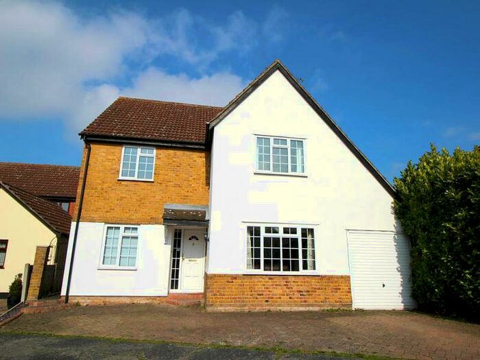 4 Bedroom Detached House To Rent In Smythe Road, Billericay, CM11