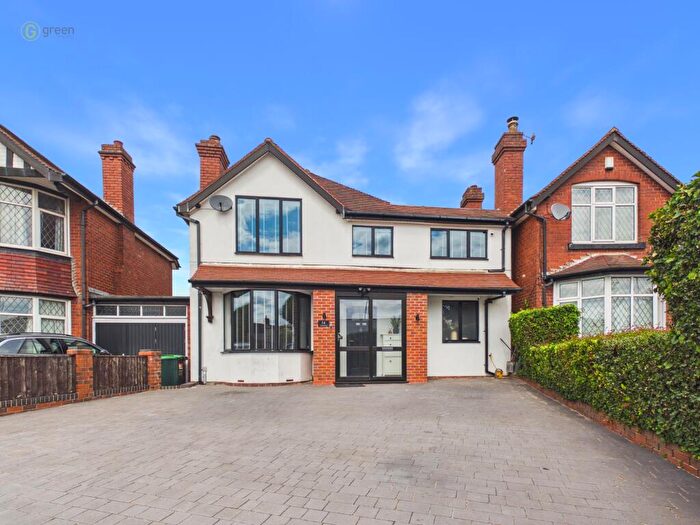 5 Bedroom Detached House For Sale In Queslett Road, Great Barr, Birmingham, B43