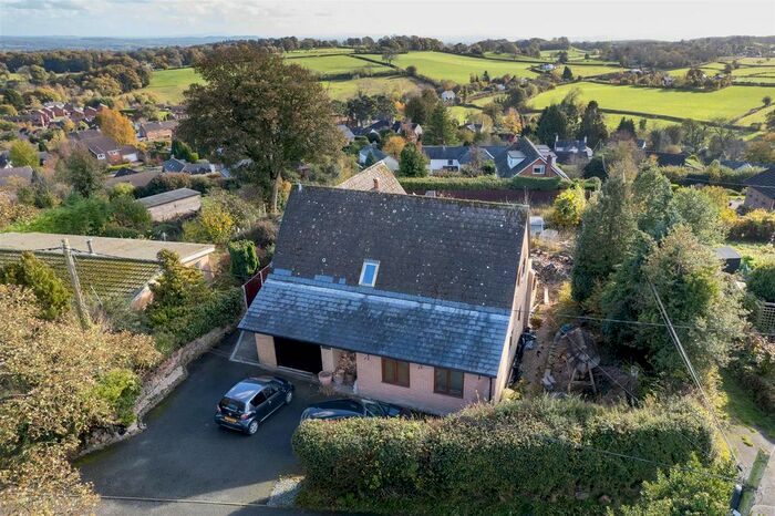 4 Bedroom Detached House For Sale In Hollies Lane, Trefonen, Oswestry, SY10