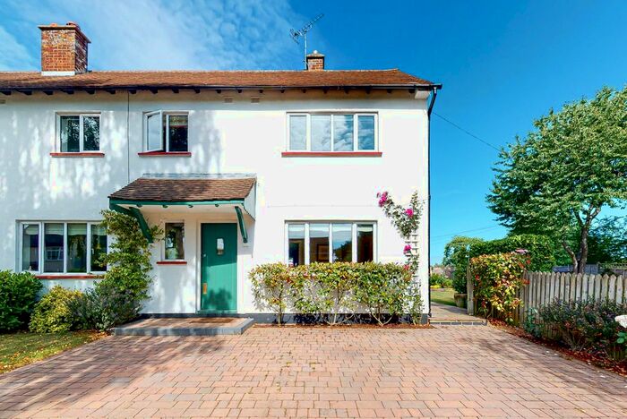 4 Bedroom Semi-Detached House For Sale In Middleton Road, Downside, Cobham, KT11