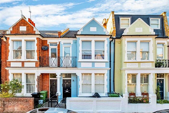 4 Bedroom Terraced House For Sale In Gowan Avenue, London, SW6
