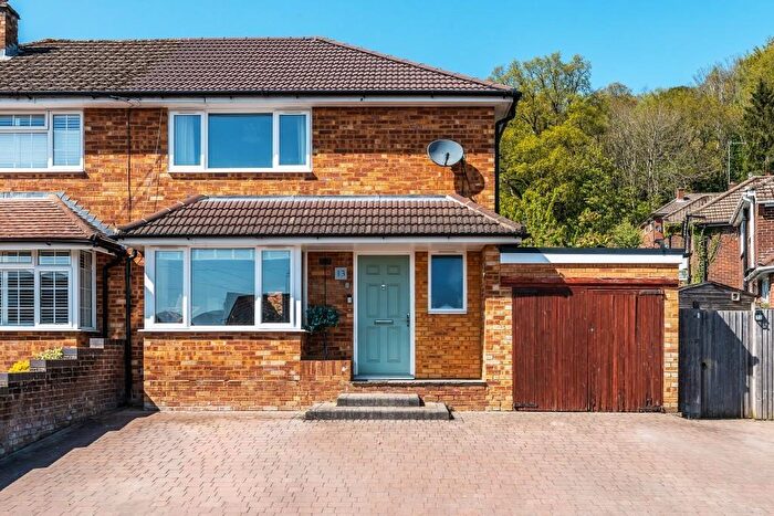 3 Bedroom Semi Detached House For Sale In Tollgate Road, Dorking, RH4