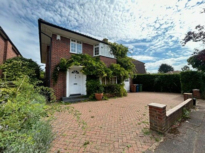 4 Bedroom Detached House To Rent In Thornton Grove, Pinner, HA5