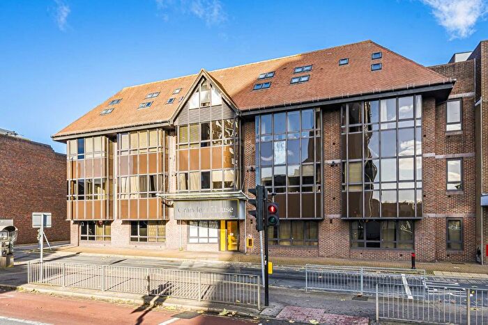 1 Bedroom Flat To Rent In Staines Road West, Sunbury-On-Thames, TW16