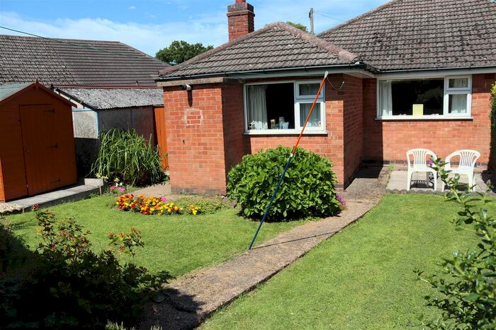 2 Bedroom Semi-Detached Bungalow To Rent In Findon Close, Bulkington, Bedworth CV12