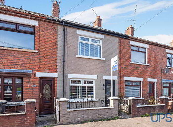 3 Bedroom Terrace House For Sale In Iveagh Crescent, Belfast, BT12