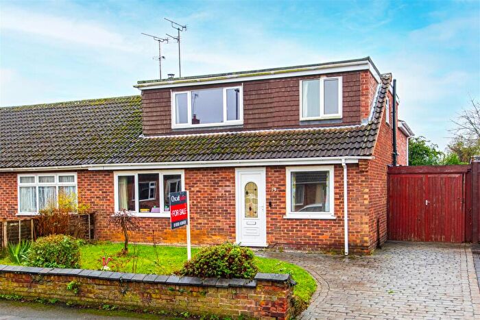 4 Bedroom House For Sale In Essex Gardens, Market Harborough, LE16