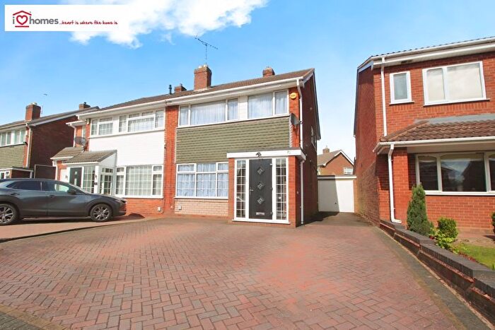 3 Bedroom Semi-Detached House To Rent In Canning Road, Walsall, WS5