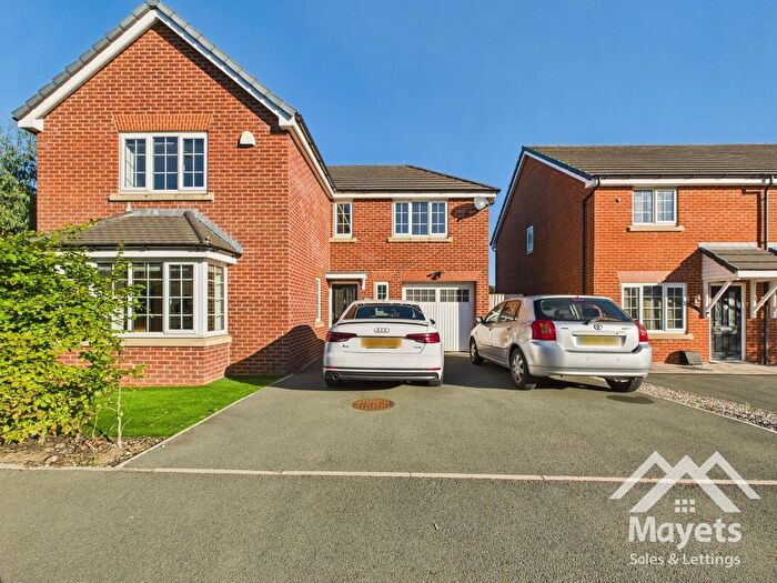 4 Bedroom Detached House To Rent In Braddock Bluff, Blackburn. Lancs., BB2