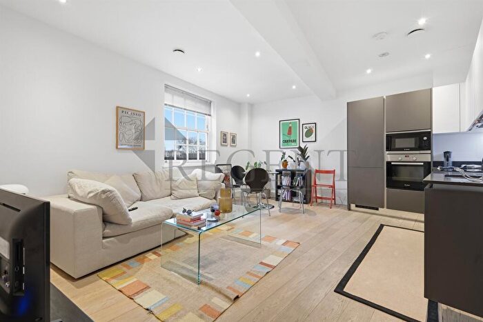 1 Bedroom Apartment To Rent In Deptford Bridge, Deptford, SE8