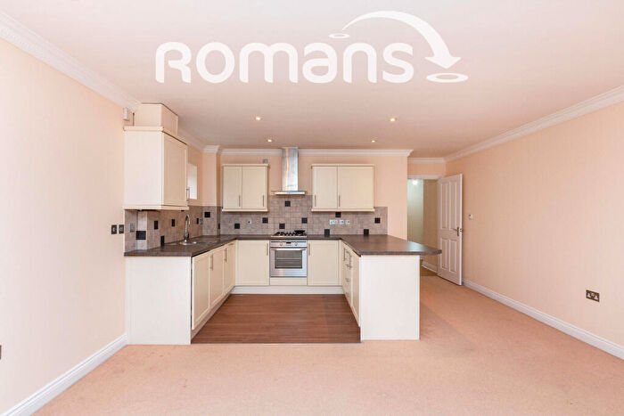 2 Bedroom Apartment To Rent In Clockhouse Road, GU14