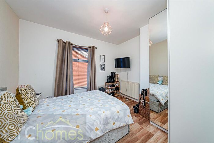 2 Bedroom End Of Terrace House For Sale In Defiance Street, Atherton, Manchester, M46