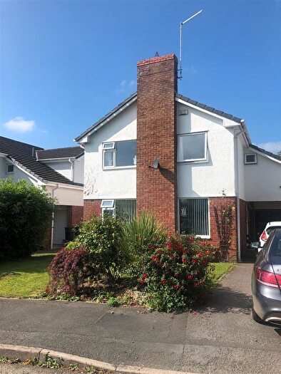 4 Bedroom Detached House To Rent In Rodens Close, Rossett, Wrexham, LL12