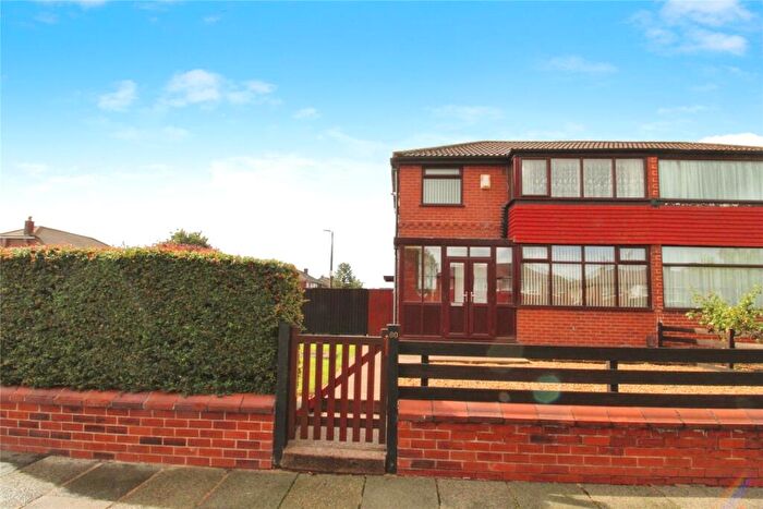 3 Bedroom Semi-Detached House For Sale In Campbell Road, Swinton, Manchester, Greater Manchester, M27