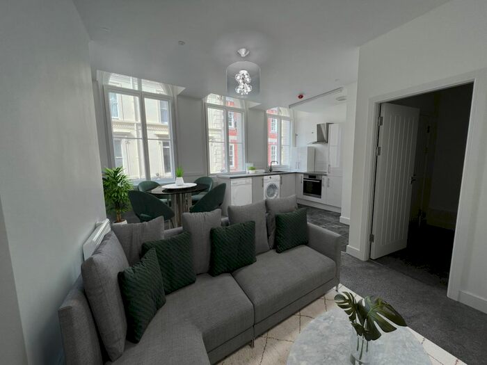 2 Bedroom Flat To Rent In Flat, Silver Street, Hull, HU1