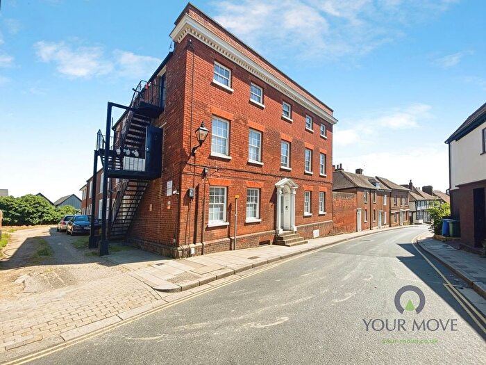 2 Bedroom Flat For Sale In High Street, Milton Regis, Sittingbourne, Kent, ME10