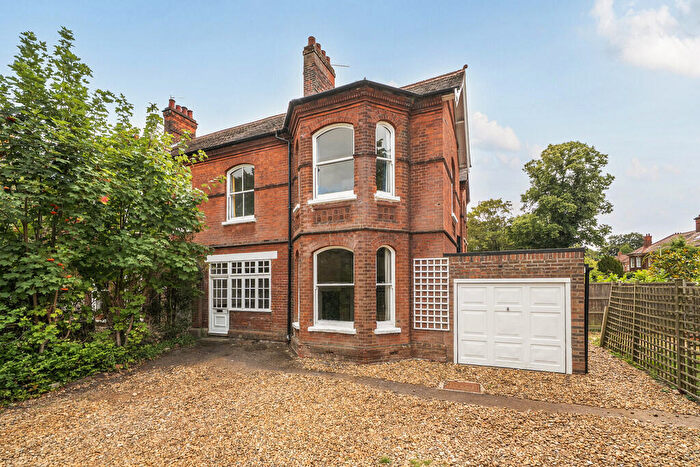 2 Bedroom Semi-Detached House For Sale In Unthank Road, Norwich, NR2