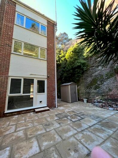 3 Bedroom End Of Terrace House To Rent In Wren Hill, Brixham, TQ5
