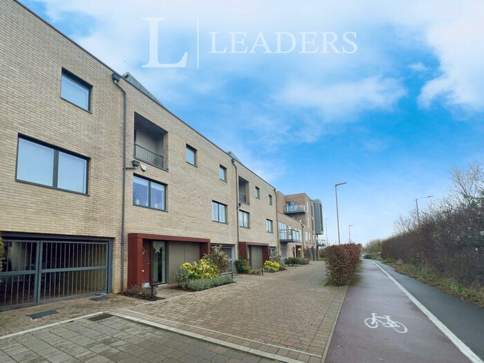 2 Bedroom Flat To Rent In Harvest Road, Trumpington, Cambridge, CB2