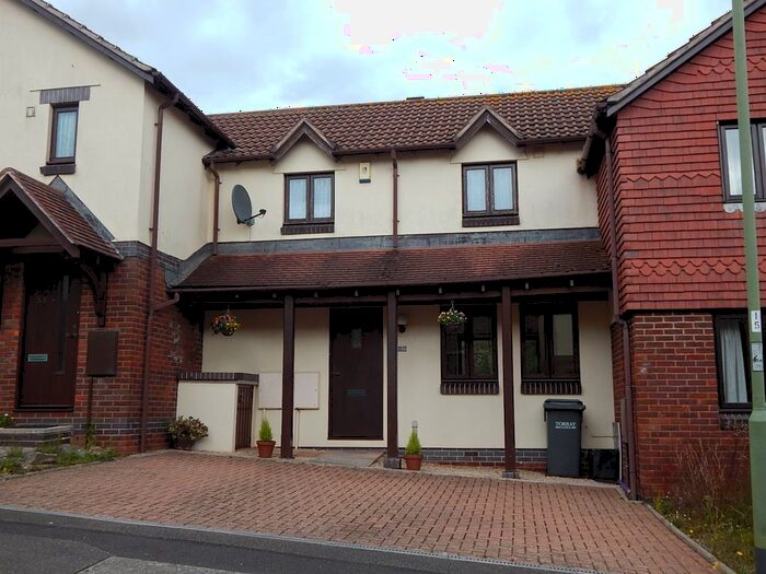 2 Bedroom Town House To Rent In Mariners Way, Paignton, TQ3