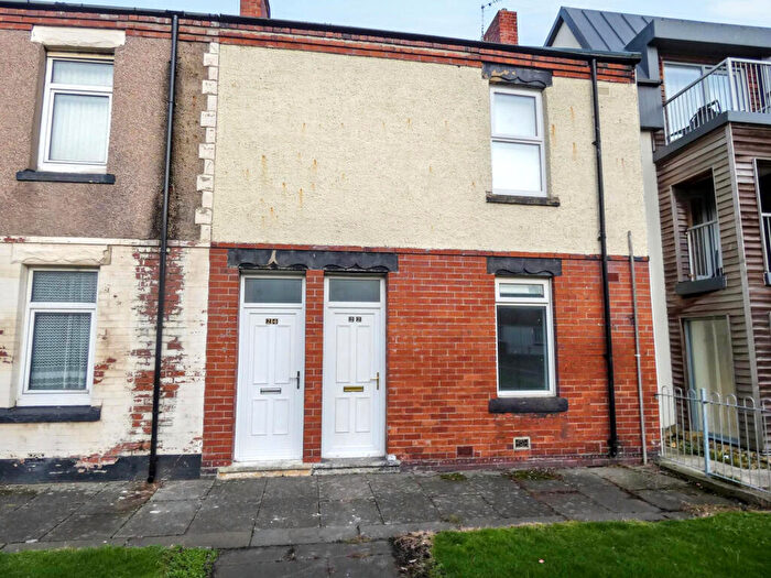2 Bedroom Flat To Rent In Elliott Street, Newsham, Blyth, Northumberland, NE24