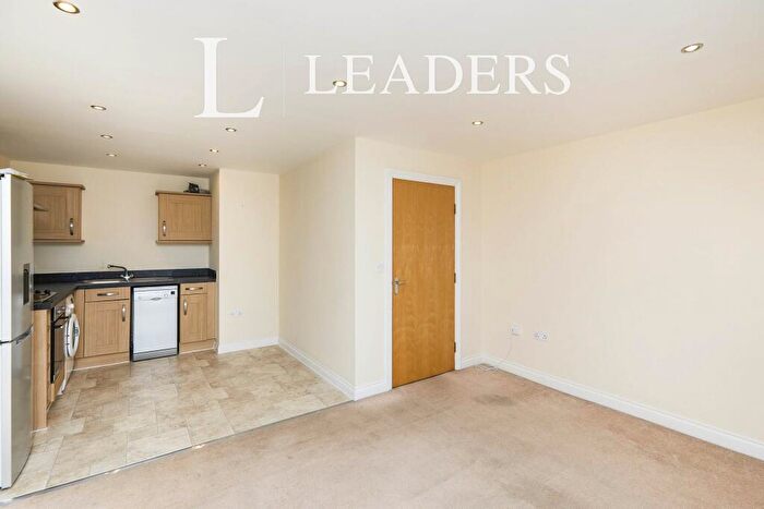 2 Bedroom Apartment To Rent In Peckerdale Gardens, Spondon, DE21