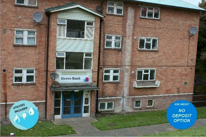 3 Bedroom Flat To Rent In Grove Bank, Grove Hill, Brighton, BN2