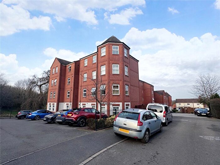 2 Bedroom Flat For Sale In Squire Court, Ilkeston, Derbyshire, DE7