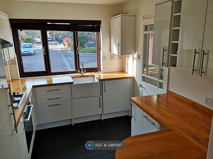 2 Bedroom Terraced House To Rent In Jefferson Close, Northfields, W13