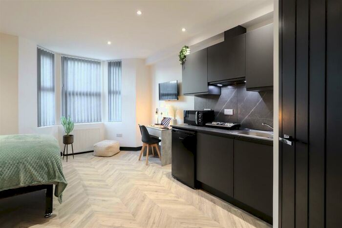 Studio To Rent In Kingsway, Coventry, CV2