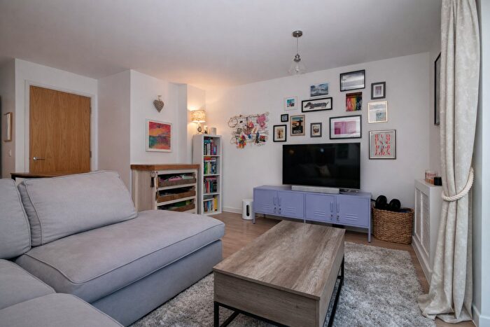 1 Bedroom Apartment For Sale In Bowyer Drive, Letchworth Garden City, SG6