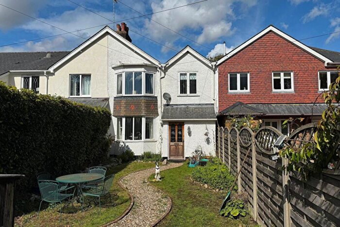 3 Bedroom Terraced House For Sale In Hexton Road, Lilley, LU2