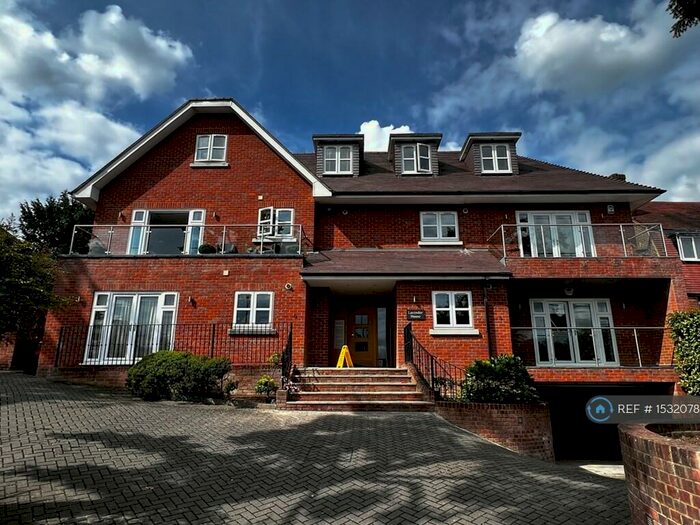 2 Bedroom Flat To Rent In Stanmore Borders, Stanmore Borders, HA3