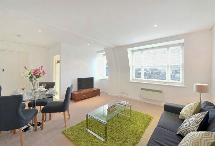 2 Bedroom Flat To Rent In Hill Street, Mayfair, W1J