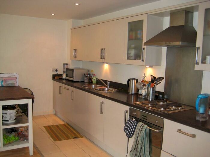 2 Bedroom Apartment To Rent In Available Now Large Bed Masshouse Apartment On Th Floor With Parking And Balcony, B5
