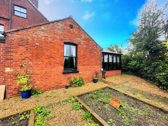1 Bedroom Bungalow To Rent In Elvin Road, Dereham, NR19