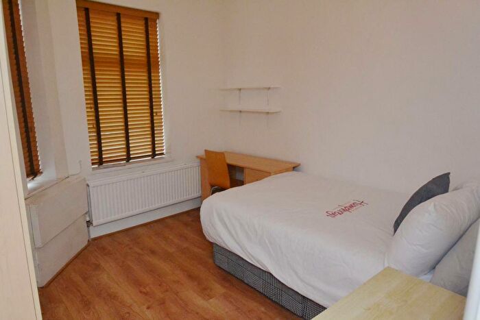 4 Bedroom Terraced House To Rent In Standish Road, Fallowfield, Manchester, M14