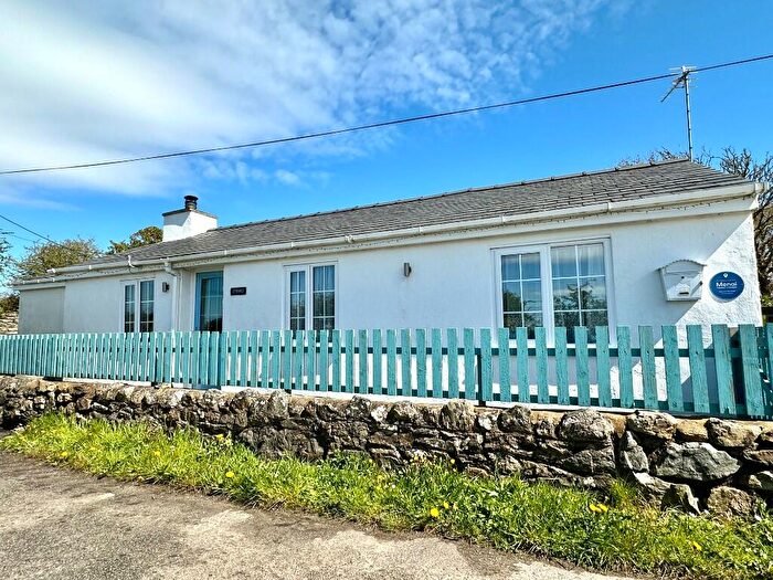 5 Bedroom Cottage For Sale In Ffrwd, Bryngwran, LL65