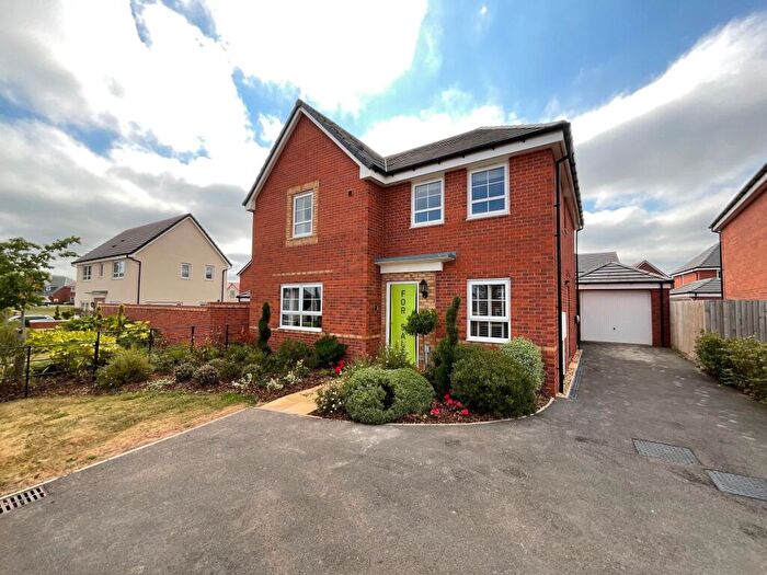 4 Bedroom Detached House For Sale In Marjoram Walk, Beaconside, ST16