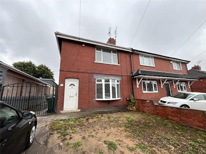 3 Bedroom Semi-Detached House To Rent In Heatherdale Road, Maltby, Rotherham, S66