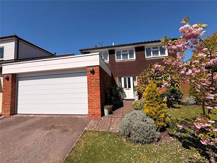 4 Bedroom Detached House For Sale In School Street, Drayton, Daventry, Northamptonshire, NN11