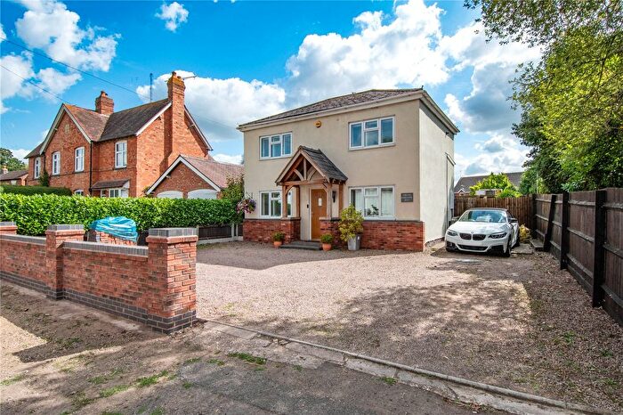2 Bedroom Detached House For Sale In Worcester Road, Wychbold, Droitwich, Worcestershire, WR9
