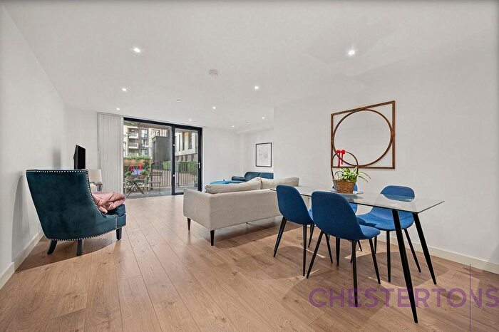 2 Bedroom Flat To Rent In Waterman House, New Garden Quarter, E15