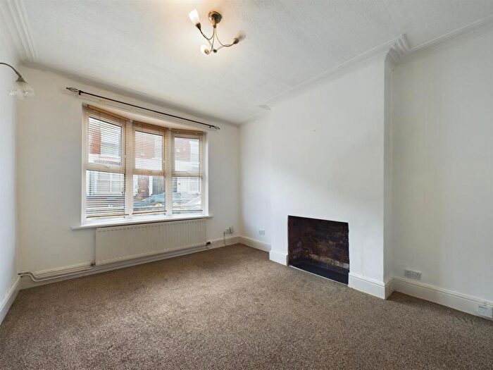 3 Bedroom Terraced House For Sale In Balfour Road, Derby, DE23